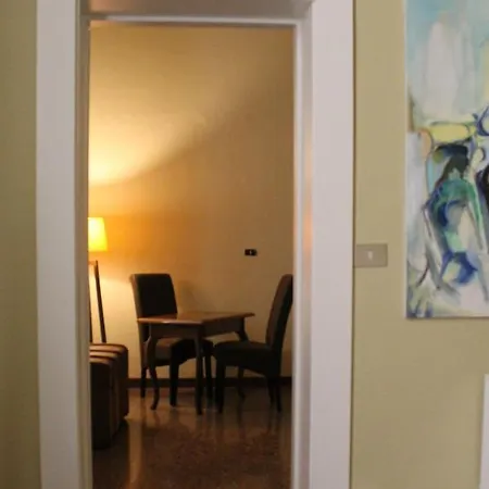 H Ercolani Bed and Breakfast