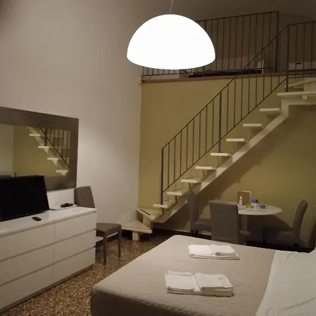 H Ercolani Bed and Breakfast