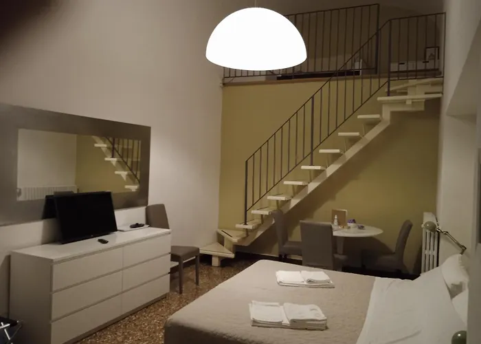 H Ercolani Bed and Breakfast