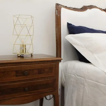 H Ercolani بولونيا