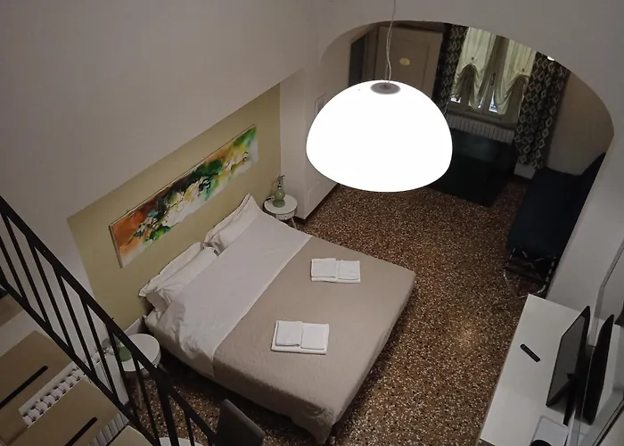 Bed & Breakfast H Ercolani Bologna
